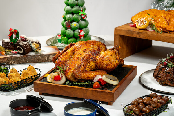 Savor the Festive Feast: Explore a wide selection menu at Goji Kitchen and Bar with Batam Marriott Hotel Harbour Bay's Dazzling Christmas Dinner. Savor the Festive Feast: Explore a wide selection menu at Goji Kitchen and Bar with Batam Marriott Hotel Harbour Bay's Dazzling Christmas Dinner.