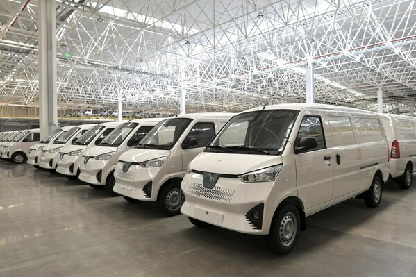 New energy logistics vehicles of Guangxi Auto to be exported. Photo by Lin Xin. New energy logistics vehicles of Guangxi Auto to be exported. Photo by Lin Xin.