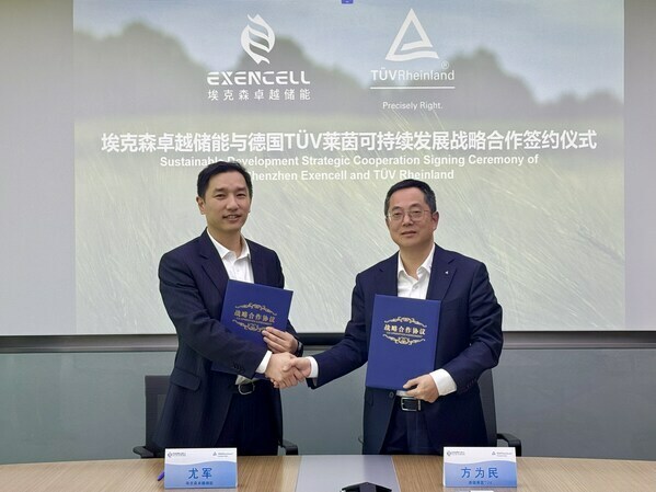 Jeff You and Fang Weimin sign a strategic cooperation agreement, representing EXENCELL and TÜV Rheinland respectively. Jeff You and Fang Weimin sign a strategic cooperation agreement, representing EXENCELL and TÜV Rheinland respectively.