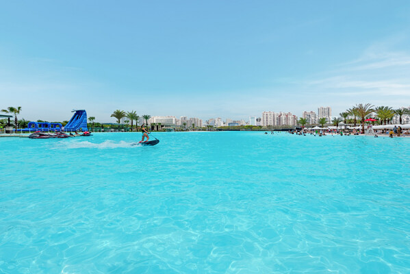 The introduction of Public Access Lagoons™ projects into touristic and landmark cities demonstrates their added value The introduction of Public Access Lagoons™ projects into touristic and landmark cities demonstrates their added value
