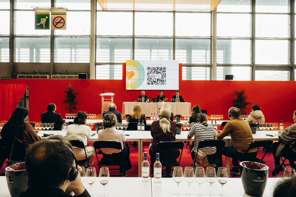 H.E. the Ambassador of the Republic of Moldova to France, Corina Călugăru, Stefan Iamandi, Director of the National Vine and Wine Office, and journalist Robert Joseph hosting Wine of Moldova’s masterclass at Vinexpo Paris 2024 H.E. the Ambassador of the Republic of Moldova to France, Corina Călugăru, Stefan Iamandi, Director of the National Vine and Wine Office, and journalist Robert Joseph hosting Wine of Moldova’s masterclass at Vinexpo Paris 2024