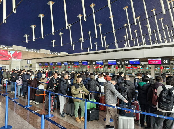 China Eastern Airlines carries nearly 16.5 million passengers during Spring Festival travel rush China Eastern Airlines carries nearly 16.5 million passengers during Spring Festival travel rush