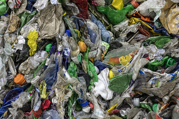 Eastman can transform waste plastic into virgin quality food contact polyesters with lower greenhouse gas emissions than traditional methods. Eastman can transform waste plastic into virgin quality food contact polyesters with lower greenhouse gas emissions than traditional methods.