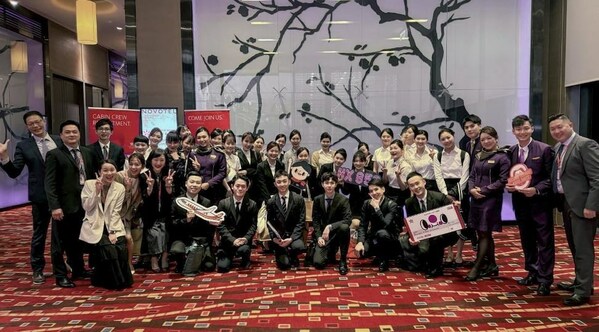 On 17 March, Hong Kong Airlines held a recruitment day in Taipei, where over 200 candidates were invited for on-site interviews. On 17 March, Hong Kong Airlines held a recruitment day in Taipei, where over 200 candidates were invited for on-site interviews.