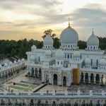 Arches of Kota Baru’s Imanul Fa’izin Mosque underwent detailed refinements