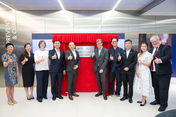 Representatives from SCG Cell Therapy and A*STAR at the joint lab launch ceremony. From left to right: Ms Irene Cheong, Executive Director, Innovation & Enterprise Group, A*STAR; Dr Su Xinyi, Executive Director, Institute of Molecular and Cell Biology, A*STAR; Professor Dr Ulrike Protzer, Director, Institute of Virology, Technical University of Munich / Helmholtz Munich and Scientific Founder, SCG Cell Therapy; Professor Tan Sze Wee, Assistant Chief Executive, Biomedical Research Council, A*STAR; Mr Frank Wang, Chief Executive Officer, SCG Cell Therapy; Professor Dr Otmar D. Wiestler, President, Helmholtz Association, Germany; Mr Shen Feiyu, Board of Director, SCG Cell Therapy; Professor Koh Boon Tong, Executive Director, Bioprocessing Technology Institute, A*STAR; Ms Clarice Chen, Director, Enterprise Singapore; Mr Stephan Albani, German Parliament. Representatives from SCG Cell Therapy and A*STAR at the joint lab launch ceremony. From left to right: Ms Irene Cheong, Executive Director, Innovation & Enterprise Group, A*STAR; Dr Su Xinyi, Executive Director, Institute of Molecular and Cell Biology, A*STAR; Professor Dr Ulrike Protzer, Director, Institute of Virology, Technical University of Munich / Helmholtz Munich and Scientific Founder, SCG Cell Therapy; Professor Tan Sze Wee, Assistant Chief Executive, Biomedical Research Council, A*STAR; Mr Frank Wang, Chief Executive Officer, SCG Cell Therapy; Professor Dr Otmar D. Wiestler, President, Helmholtz Association, Germany; Mr Shen Feiyu, Board of Director, SCG Cell Therapy; Professor Koh Boon Tong, Executive Director, Bioprocessing Technology Institute, A*STAR; Ms Clarice Chen, Director, Enterprise Singapore; Mr Stephan Albani, German Parliament.