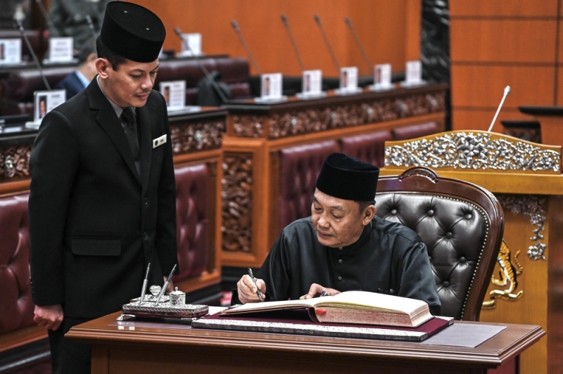 Newly-appointed Senator Awang Bemee tipped to be next Senate President