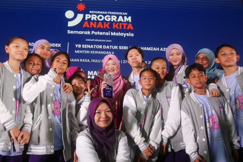 Nearly 84,000 students nationwide to join anti-dropout programme targeting literacy, SPM success, and STEM engagement