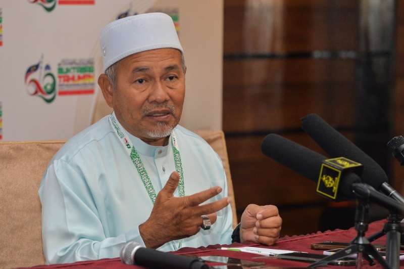 PAS deputy president says “regressive’ to require MoU to get federal funds for Perikatan states, while DPM Fadillah guarantees Opposition MPs of allocations