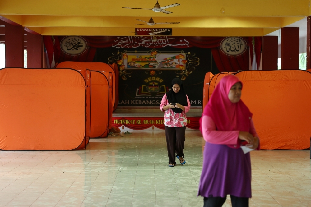 Perak and Pahang see increase in flood evacuees as Johor numbers stay steady, drops in Kedah