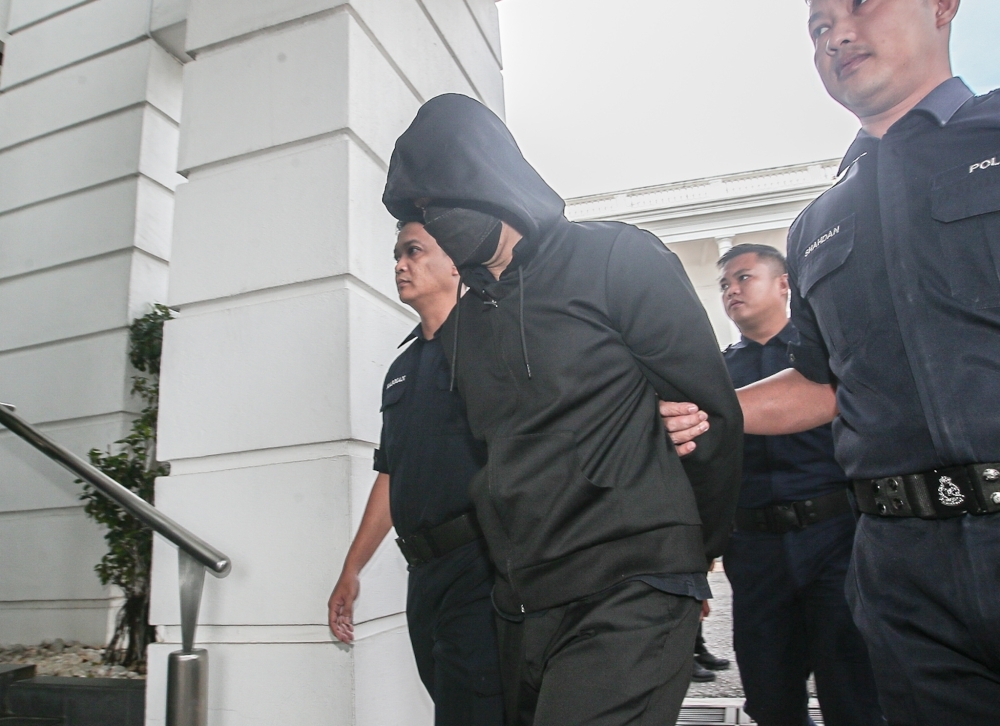 Traffic officer admits deleting videos in teen’s fatal collision