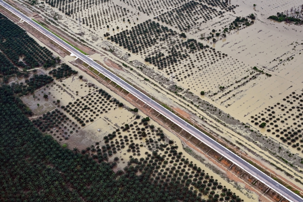 Four days straight of rain in Kelantan, Terengganu from Monday