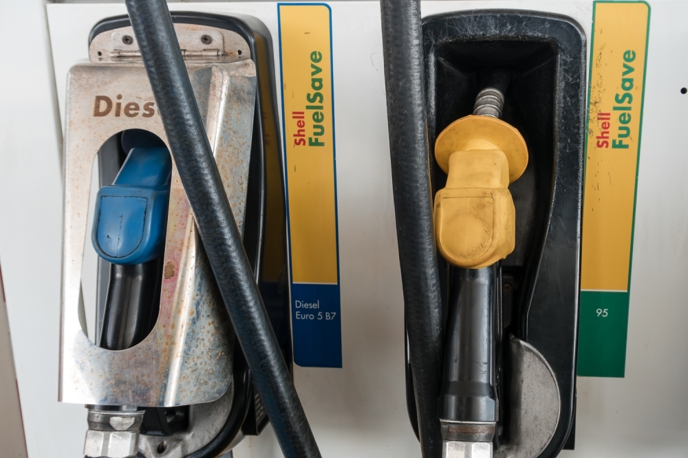 RON95 and diesel prices remain unchanged, RON97 up by 3 sen