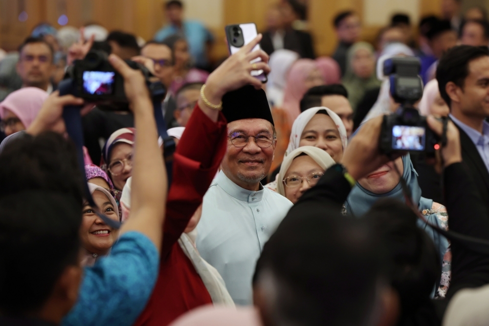 Better wages, tackling hardcore poverty and persistent floods: These are PM Anwar’s priorities for 2025