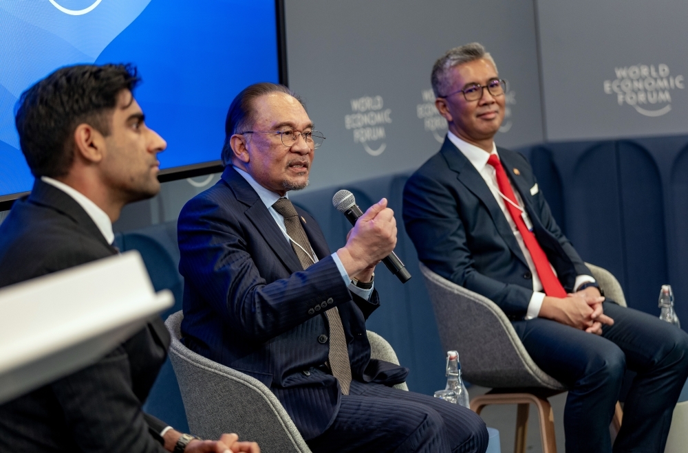 Malaysia not urgently pursuing nuclear power, focus on solar and Asean power grid  