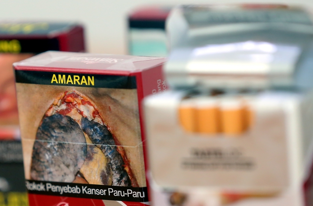 Sabah Customs foil attempts to smuggle cigarettes, liquor