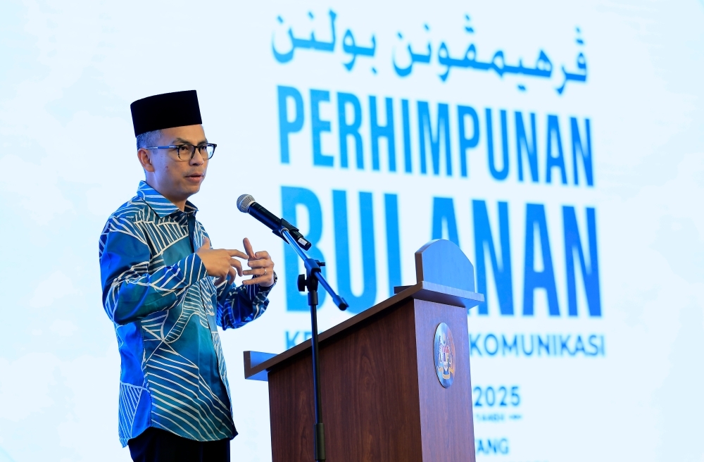 Don’t turn students into social media content, Fahmi warns educators