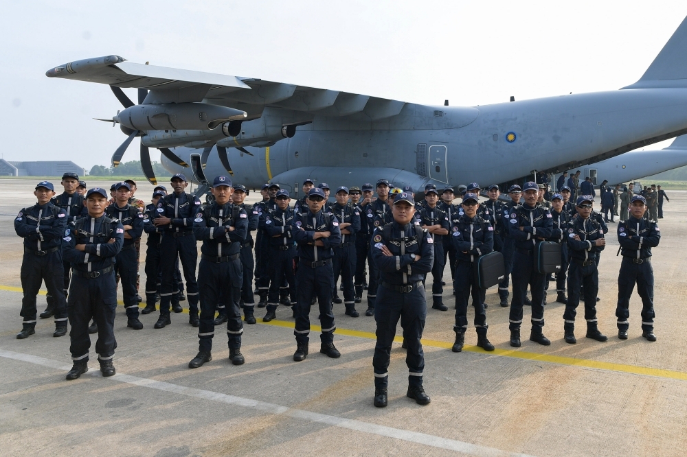 SMART team joins Myanmar SAR mission, sacrifices Raya with families