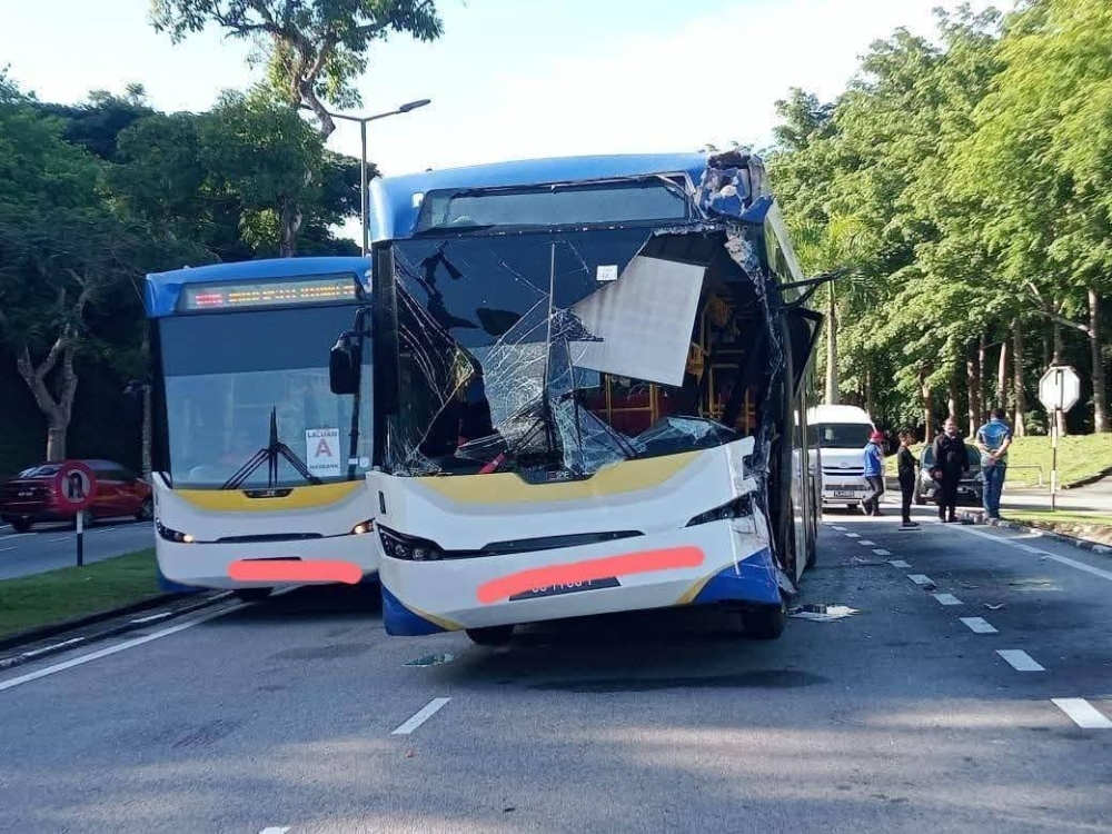 Driver admits not noticing stopped vehicle in fatal UUM bus collision