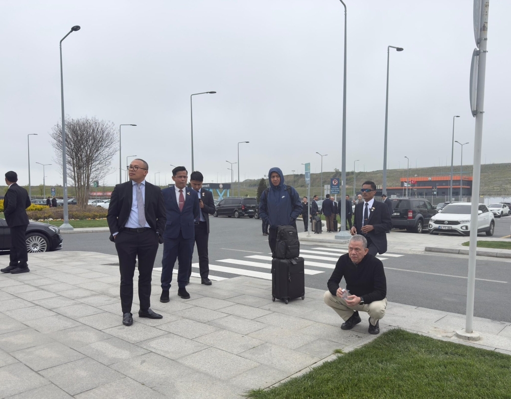 DPM Fadillah recounts tense moments at Istanbul airport as earthquake jolts city