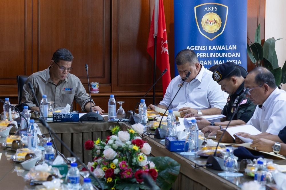 New Malaysia-Thailand bridge project to involve ICQS upgrades, road works and rail extensions, says Saifuddin