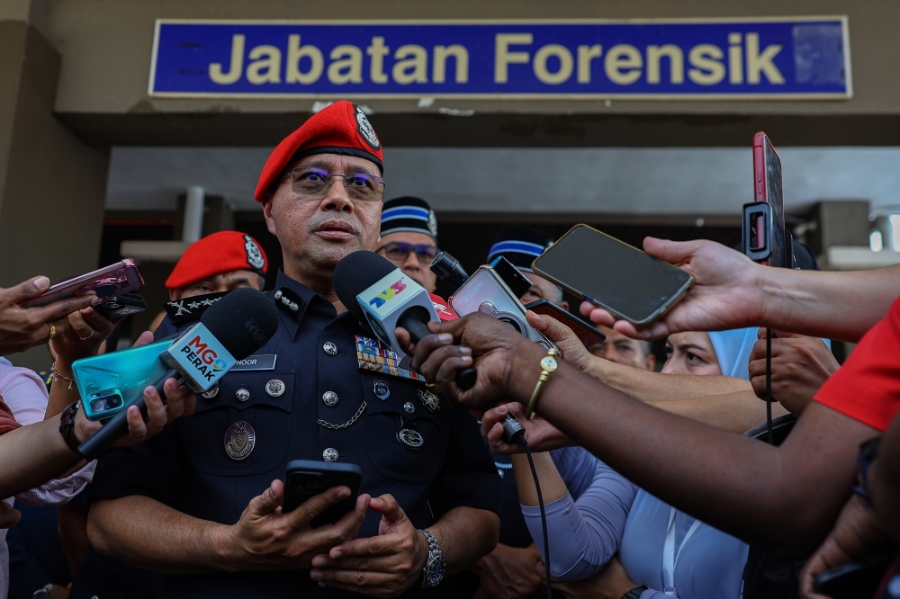 Teluk Intan FRU truck crash: Post-mortems on nine victims to be completed by 8pm, says Perak top cop