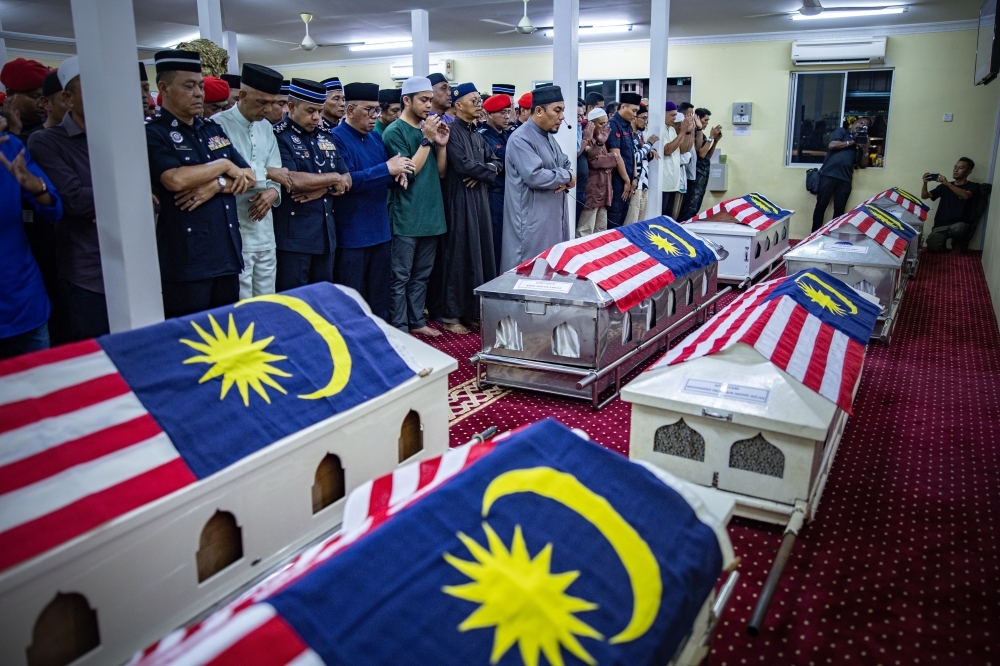 Three more FRU personnel laid to rest in Perak with full police honours