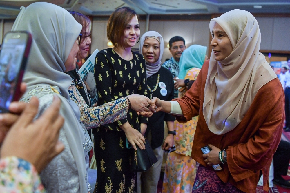 Nurul Izzah urges PKR to focus on unity, grassroots engagement before GE16