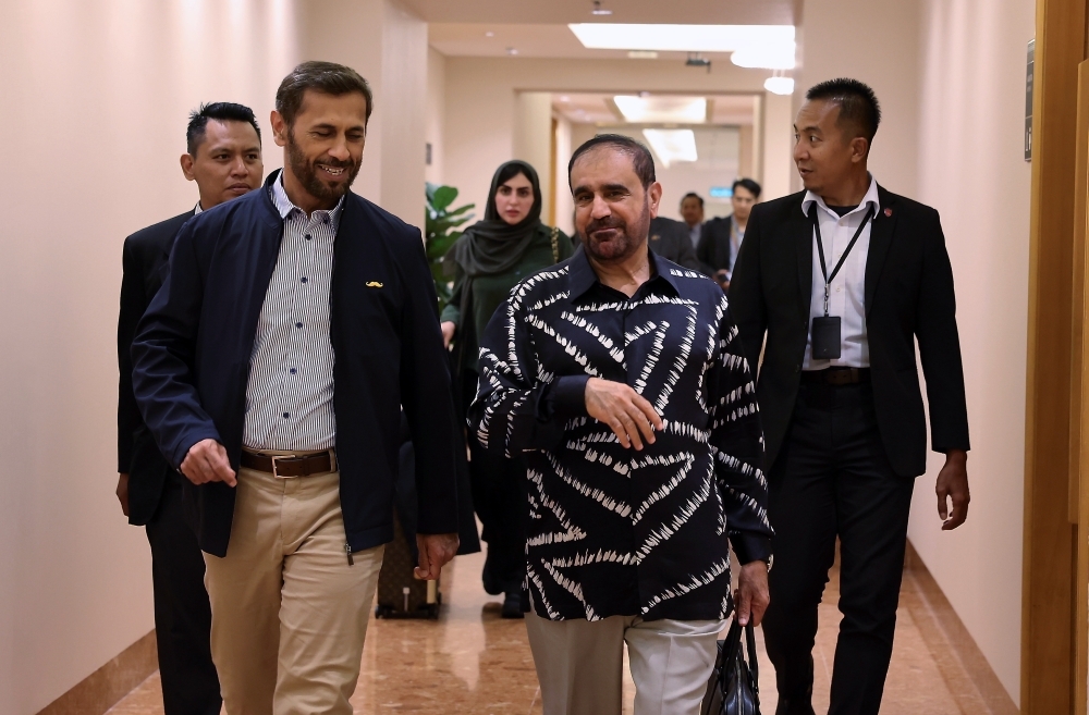 Asean leaders and officials arrive in KL ahead of milestone 46th summit featuring GCC and China dialogues