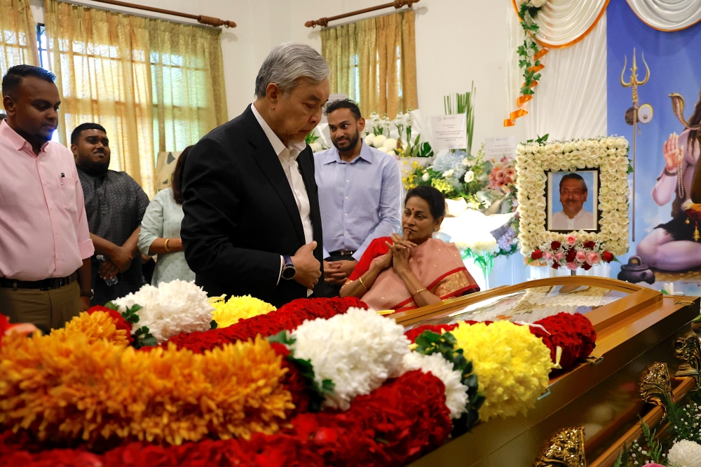 Former MIC president Palanivel mourned as a statesman and advocate for education