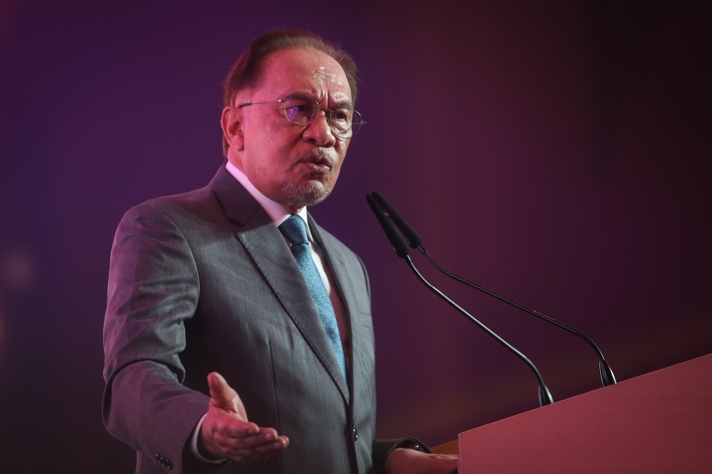 AGC denies Anwar’s pardon was invalid, rebuts Mahathir’s claims as misleading