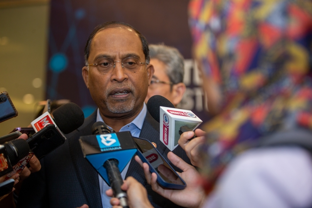 Ministry oversees aid for victims as bodies sent to HRPB and Gerik Hospital for post-mortem, says Zambry