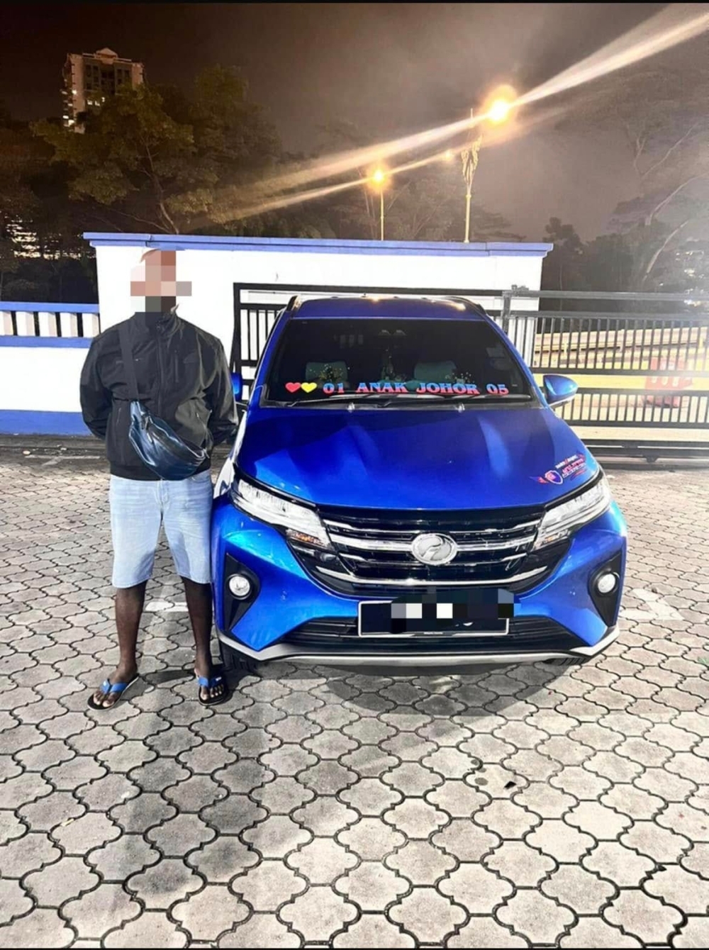 Johor man blames wife for wrong-way stunt on Jalan Skudai