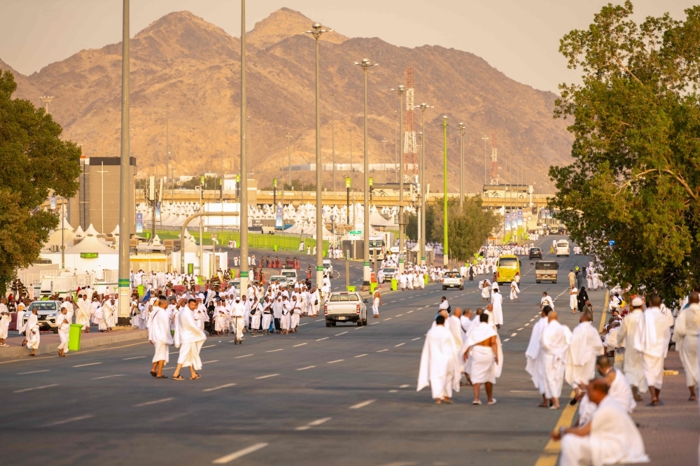 Police arrest man in Haj scam involving elderly pilgrims forced to trek perilous routes and locked up in Saudi Arabia