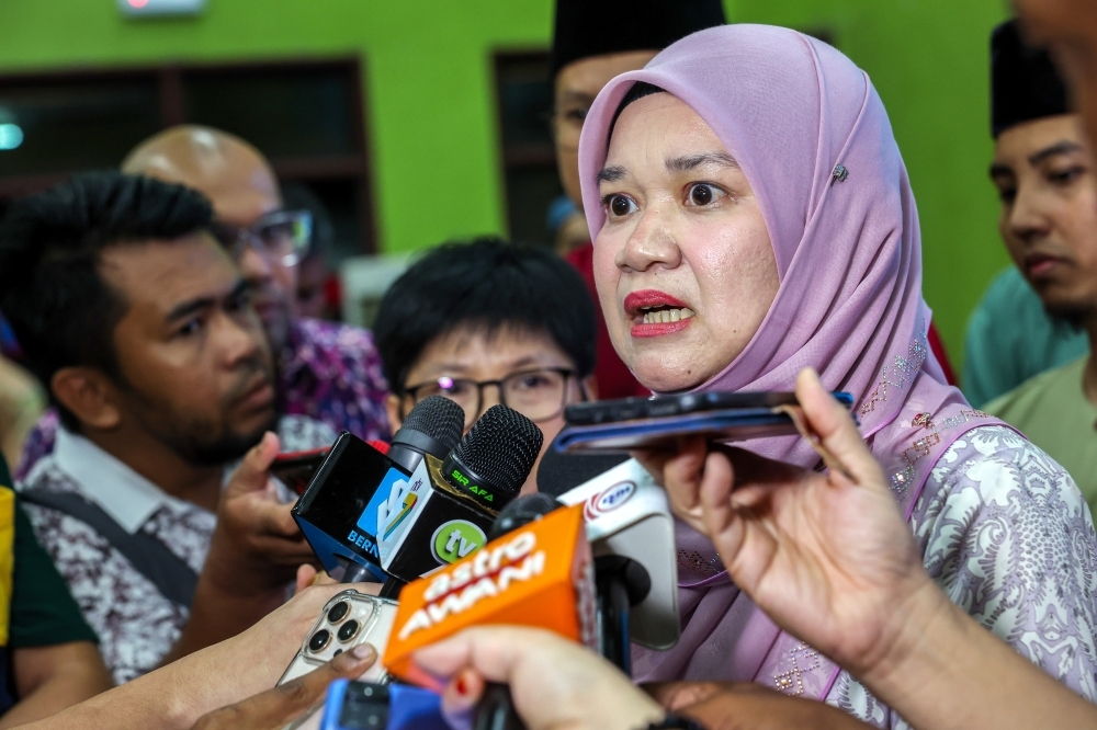 Firm action once probe completed into upside-down flag incident at Port Dickson school