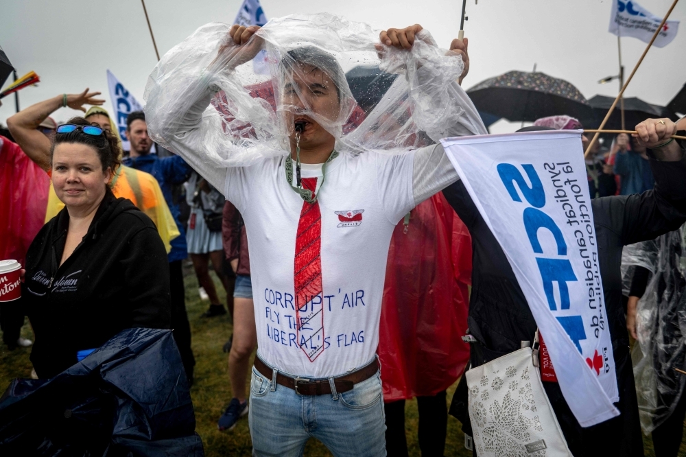 Air Canada flight attendants strike enters fourth day with no deal in sight