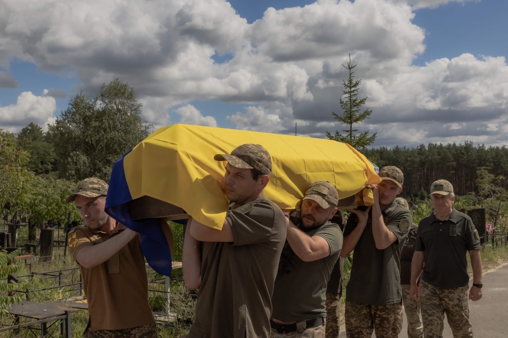 Overnight Russian attack shows Putin does not want peace, says Ukrainian mayor