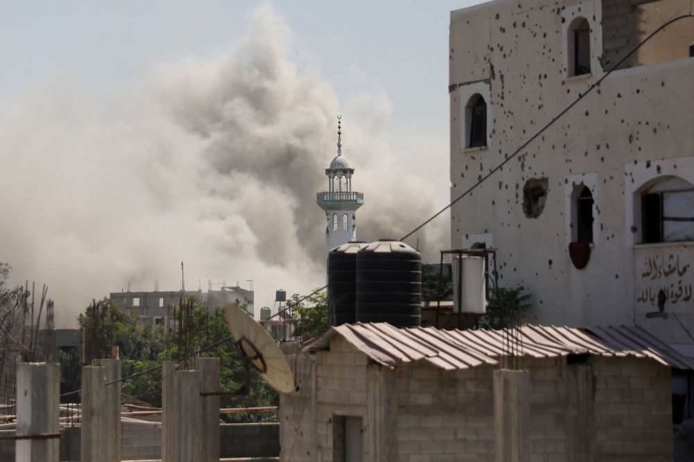 At least 42 killed in Israeli strikes as fighting intensifies in Gaza