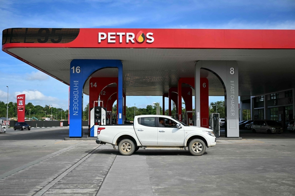 Analyst warns Petros replacing Petronas as gas aggregator could destabilise system