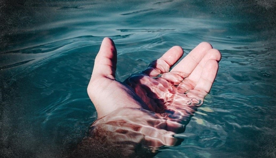 Electrical worker feared drowned in Sabah’s Keningau after floodwaters sweep him off bridge