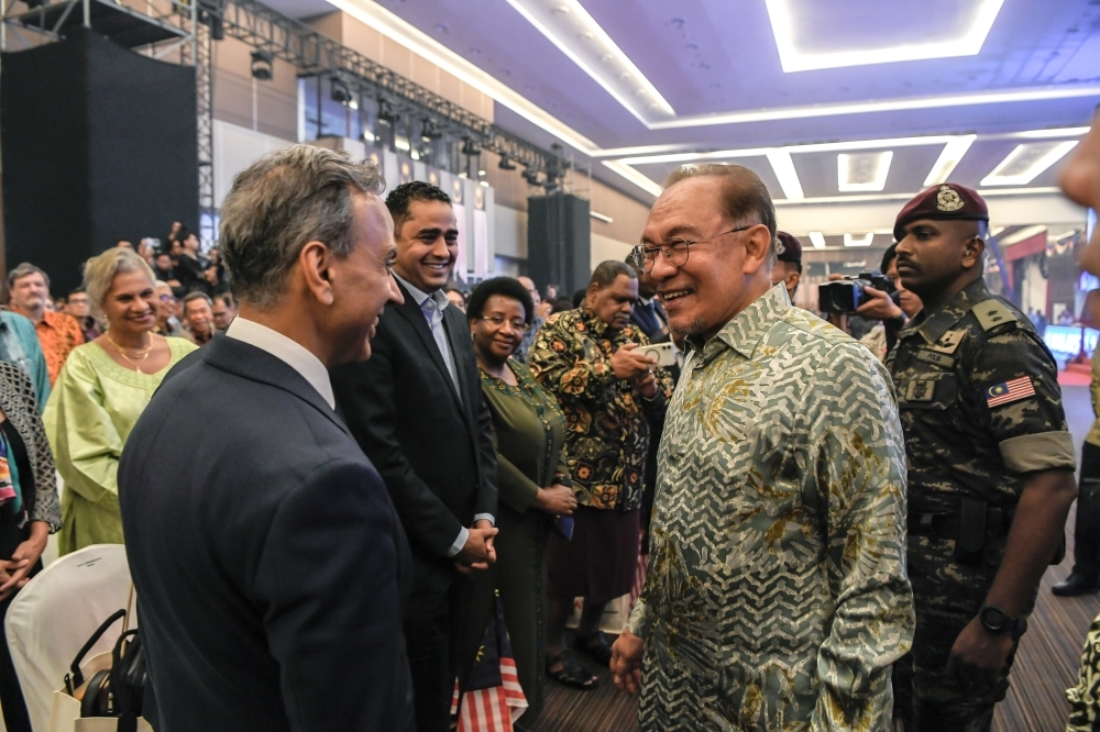 Economic growth cannot come at expense of neglecting human value