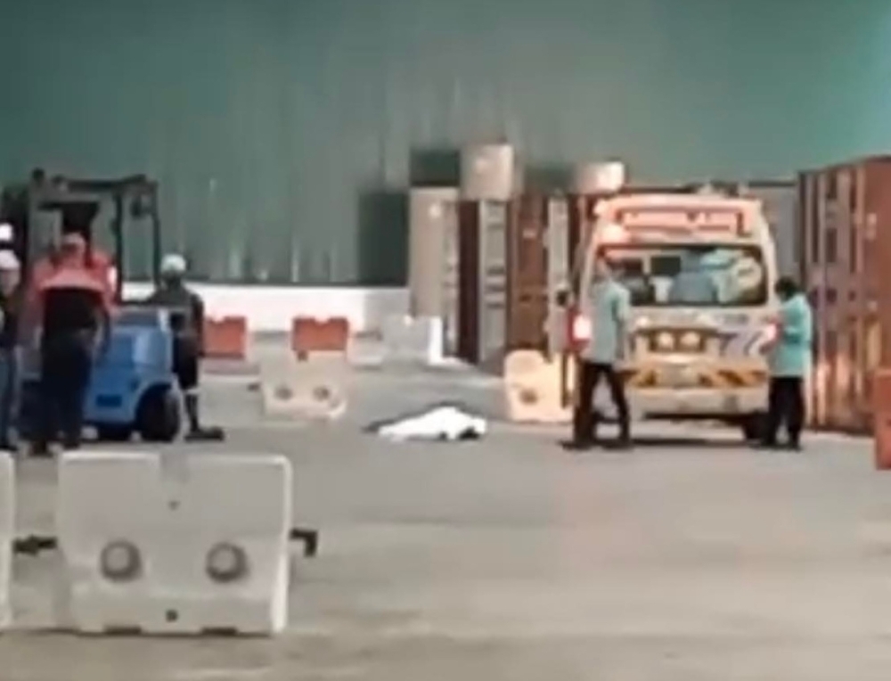 Container inspector dies after being struck by forklift in Banting
