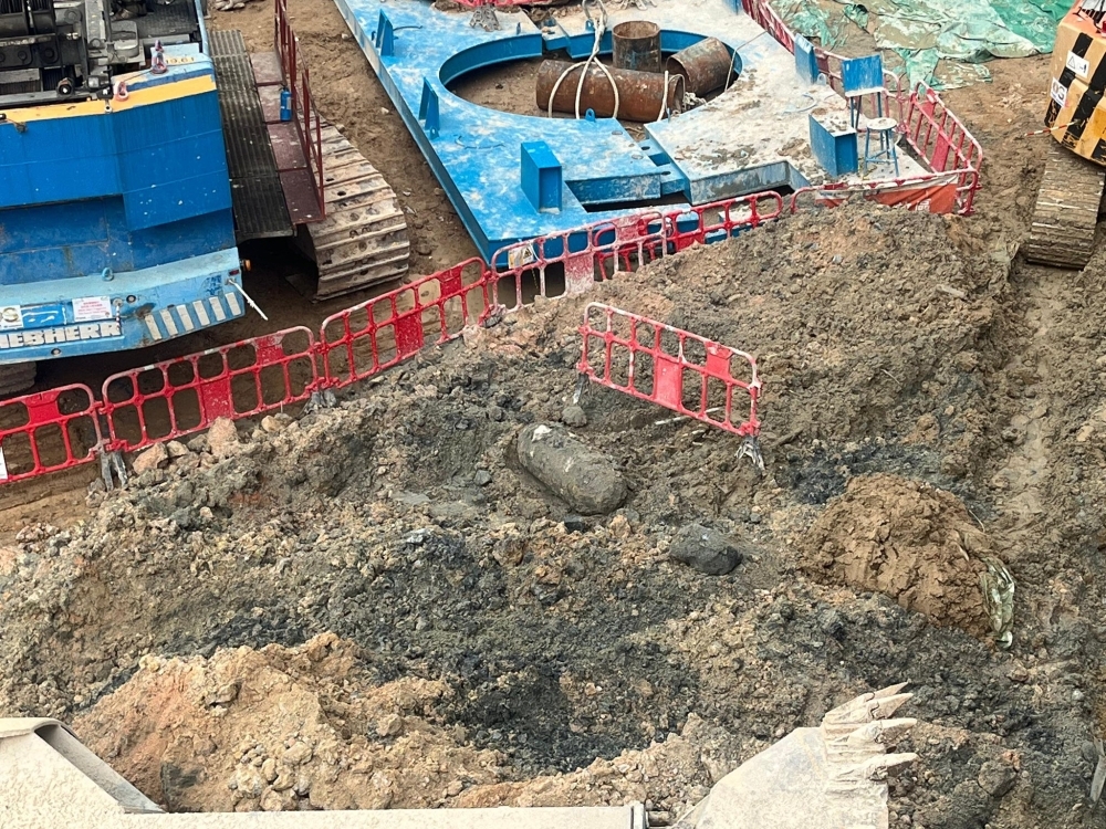 Hong Kong evacuates thousands after WWII-era bomb found