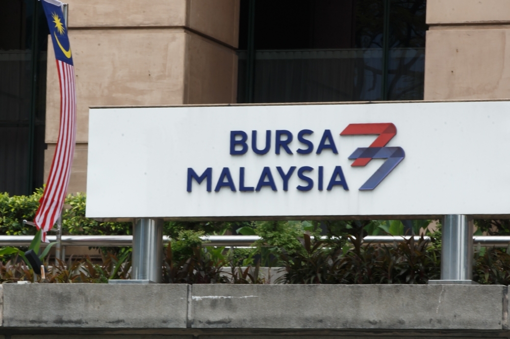 Foreign investors pour RM492m into Bursa Malaysia amid short trading week