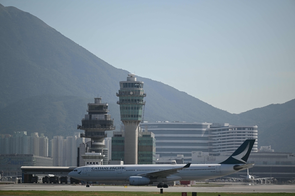 Hong Kong airport may suspend flights for 36 hours as super typhoon Ragasa nears, Bloomberg News reports