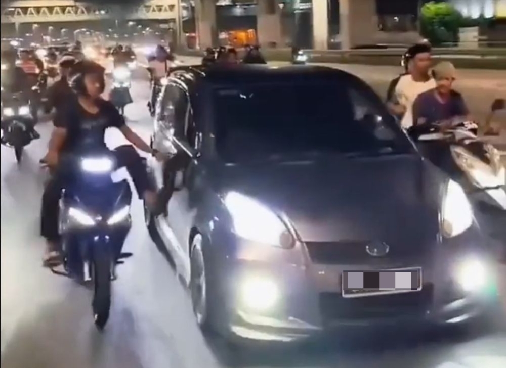 Nine arrested in viral biker mob attack on Myvi in Puchong
