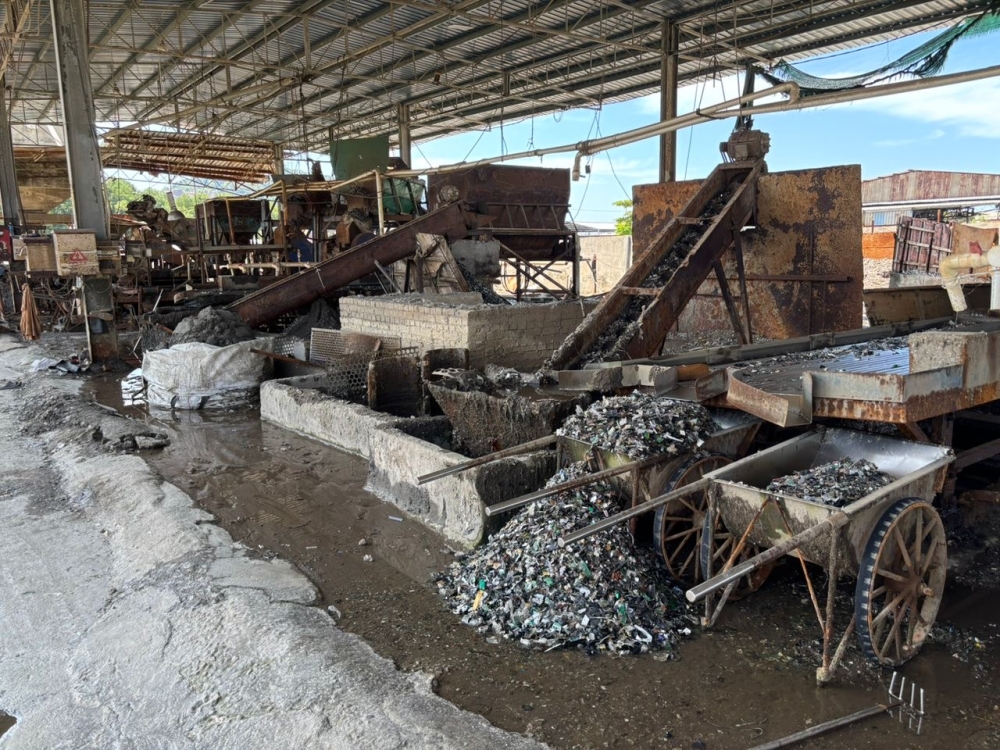 RM22.35m e-waste seized as police arrest six in Penang raid