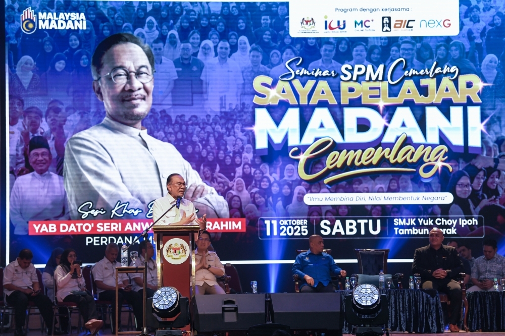 Anwar to join national Deepavali Madani Open House at KL Sentral next Saturday