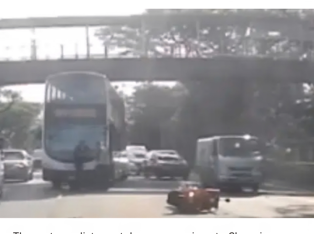 Singapore motorcyclist dies after collision with SBS Transit bus on PIE