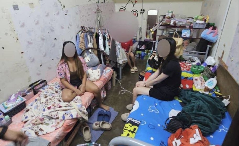 Immigration busts online prostitution syndicate using WhatsApp, Telegram in Klang and Puchong